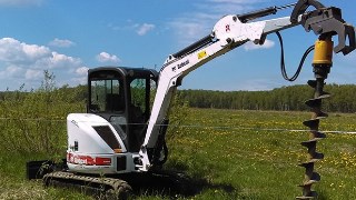 Аренда экскаватора погрузчика с ямобуром в Краснокамск цена от 1554 руб